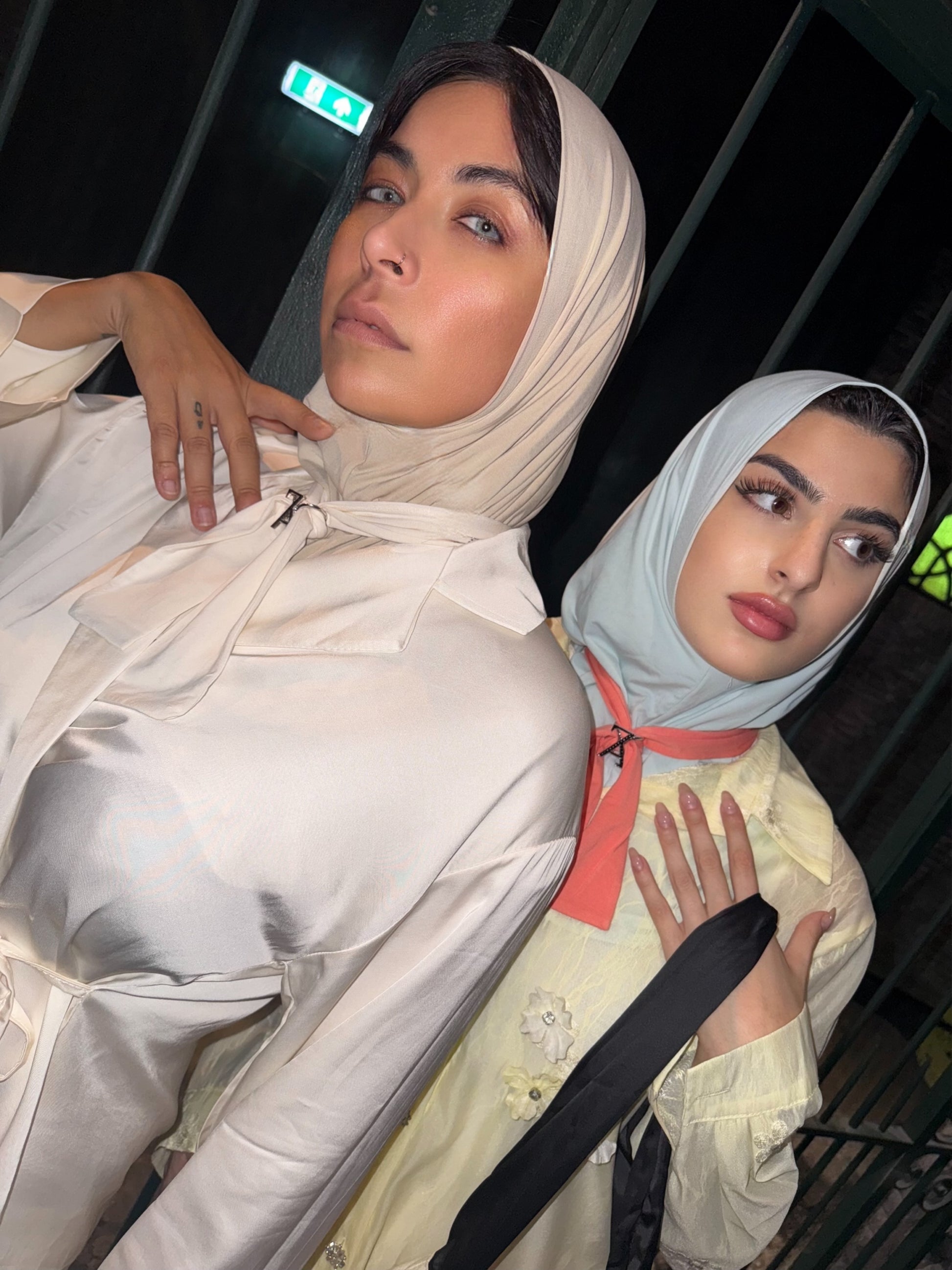 Zaynina Scarfbuckle